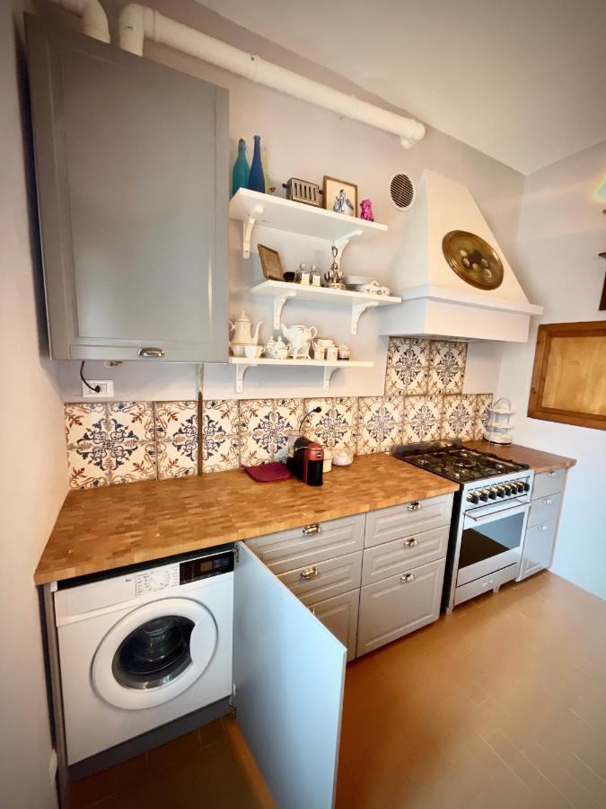 Luxury Apartment Angelio Barga Extérieur photo