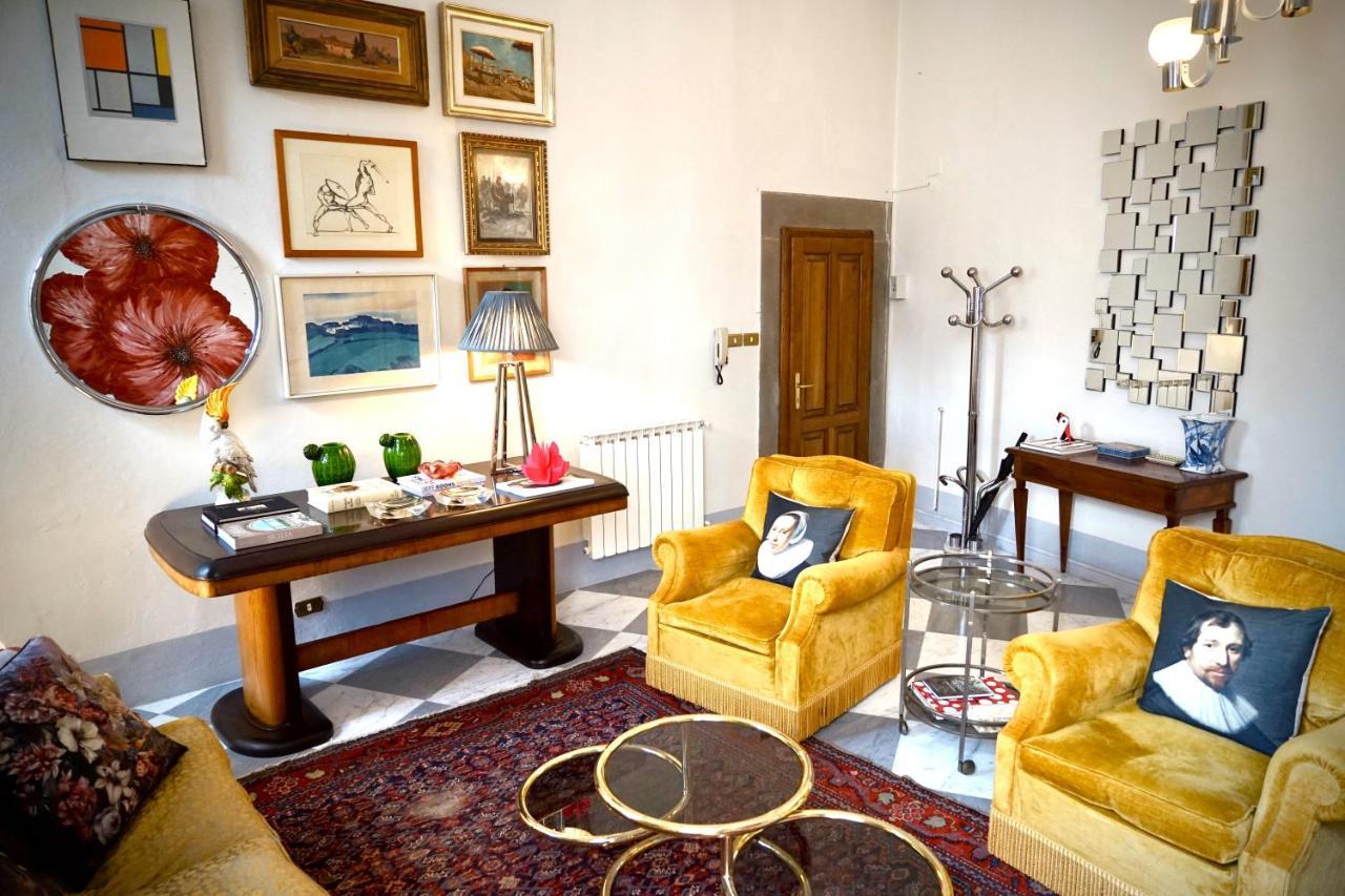 Luxury Apartment Angelio Barga Extérieur photo